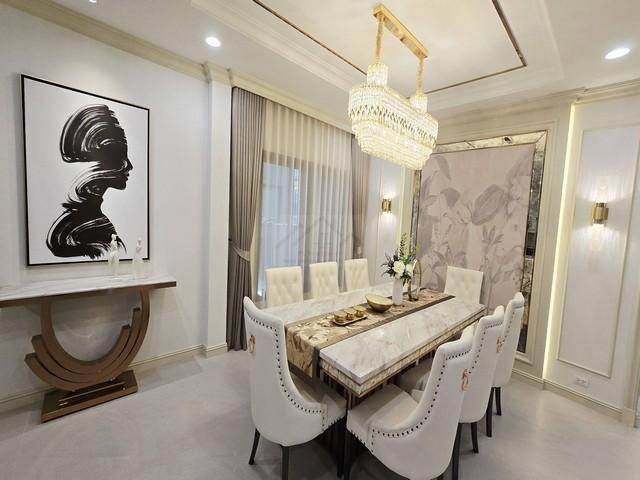 ให้เช่าบ้านหรู 3 ชั้น 500 ตรม. 5 ห้องนอน บ้านกลางเมือง ดิอิดิชั่น บางนา พร้อมลิฟท์ และ Lounge ชั้น Penthouse ส่วนตัว ใกล 3