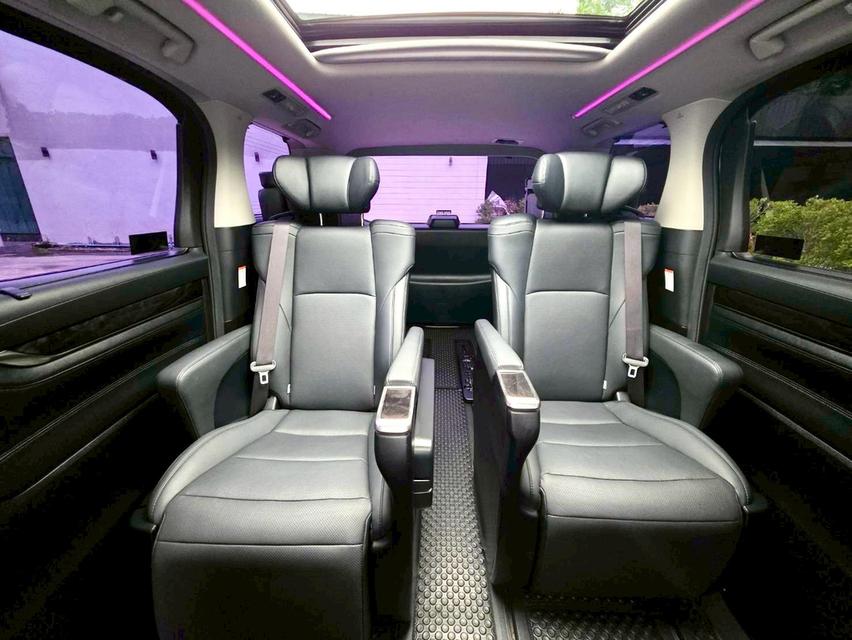 ขาย Toyota Alphard 2.5SC ปี21 12