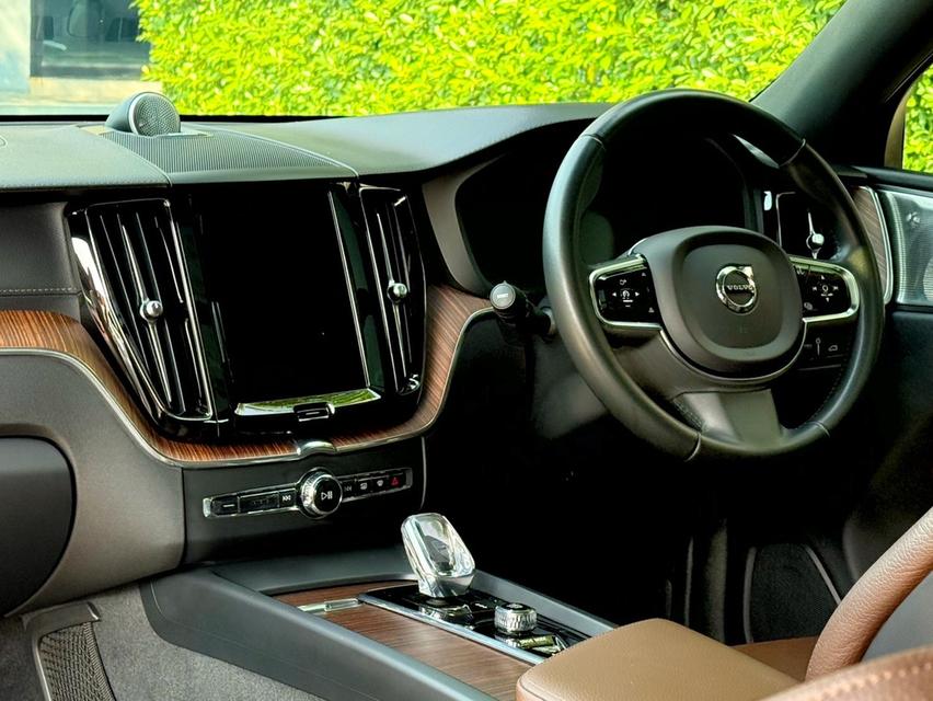 2021 VOLVO XC 60 INSCRIPTION รุ่น TOPสุด รถออกศูนย์ VOLVO THAILAND รถวิ่งน้อย เข้าศูนย์ทุกระยะ รถไม่เคยมีอุบัติเหตุครับ รูปที่ 12