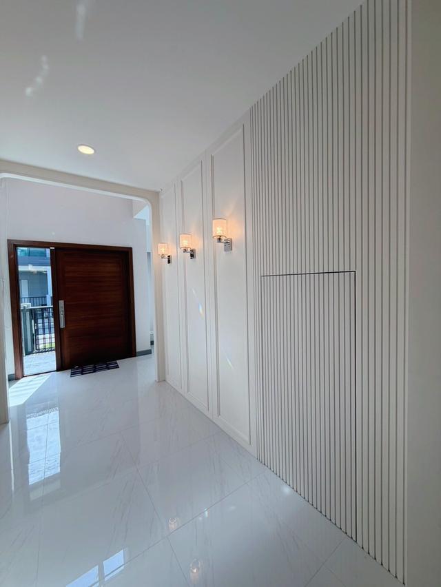 HOT DEAL – LUXURY HOME FOR SALE The city บางนา 10