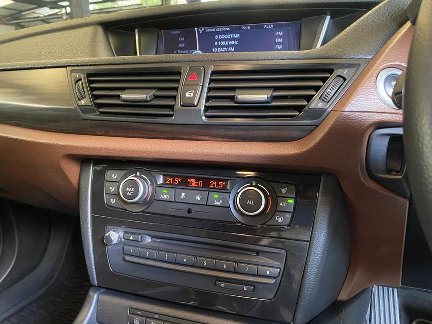 BMW X1 E84 จดทะเบียนปี 2014 เครื่องยนต์ดีเซล ประหยัดน้ำมัน 10