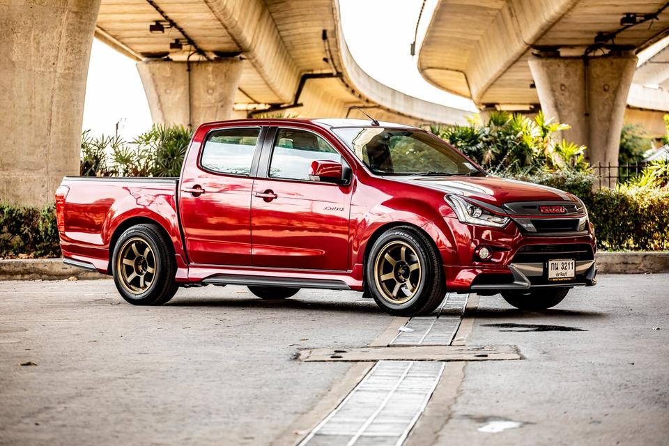 ISUZU D-MAX 1.9 ddi-Z X-series Cab4 ปี 2019 สีแดง มือเดียวป้ายแดง 4