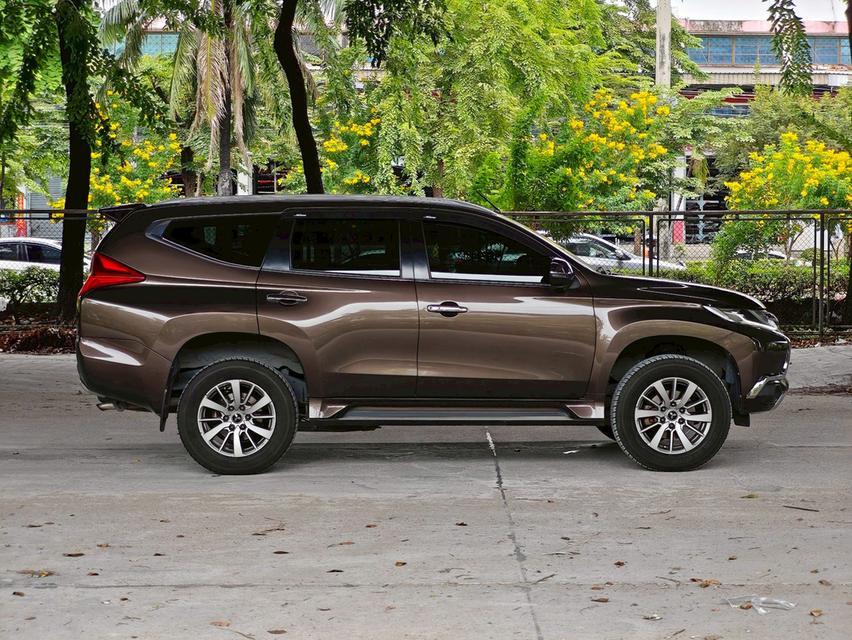 ขายรถ Mitsubishi pajero Sport 2.4GT Premium ปี 2017 สีน้ำตาล เกียร์ออโต้ 8