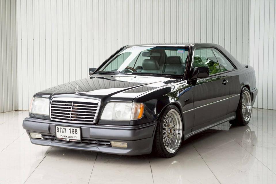 Mercedes-Benz CE280 W124 1993 (Classic Coupé)