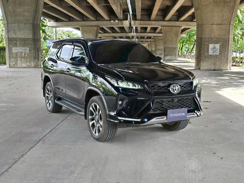 รหัสรถ WMT53 Fortuner 2.4 Legender ปี 2022  13