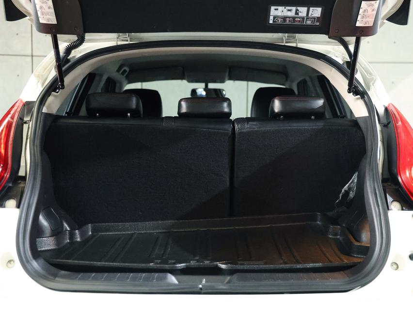 2014 Nissan JUKE 1.6 (ปี 10-16) V SUV AT B5290 รูปที่ 19