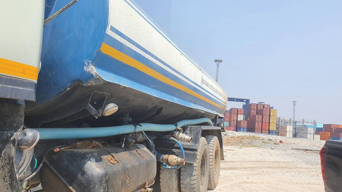 ให้เช่ารถบรรทุกน้ำ10ล้อ18000ลิตร รถแท๊งน้ำ0815768784 3