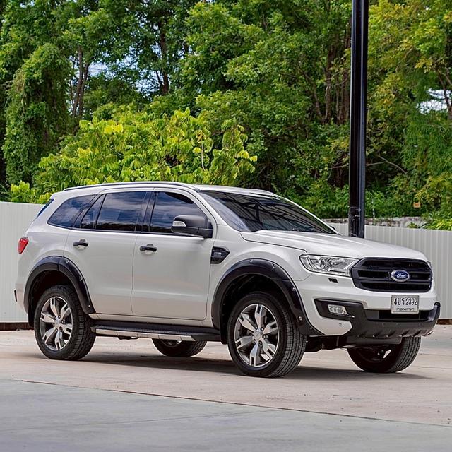 รหัสรถ 12AT2392 📌FORD EVEREST 2.2 Titanium+ 2WD | ปีจด : 2017