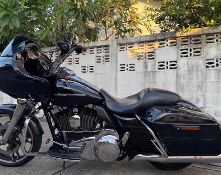 ขาย Harley Davidson Road Glide สีดำ 3