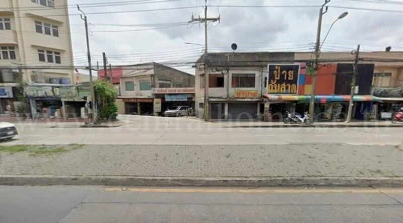 ทาวน์เฮ้าส์ บ้านกฤษณา ซอยร่มเกล้า 12 หลังริม ราคาถูก 12