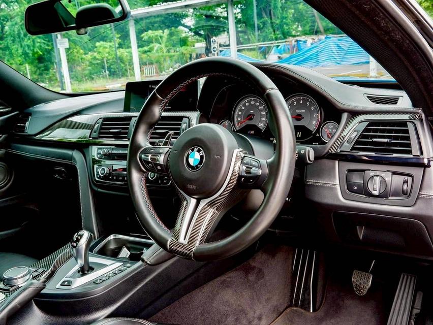 รหัสรถ PR4 BMW F82 M4 Coupe Yas Marina Blue ปี 2015 9