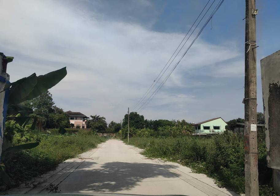 ขายที่ดิน 714 ตรว. ในซอยเฉลิมพระเกียรติ ร9 ซอย23 ใกล้สวนหลวงร.9 บรรยากาศดี เหมาะสร้างที่พักอาศัย 4