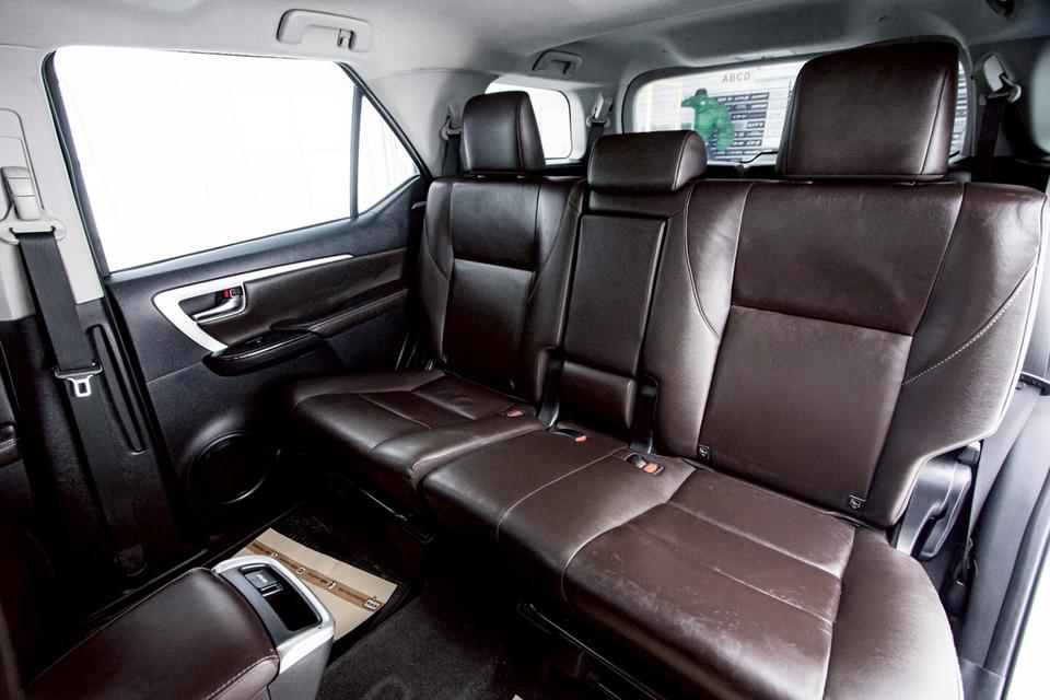 รหัสรถ 1D611 FORTUNER 2.4 V 2018 6