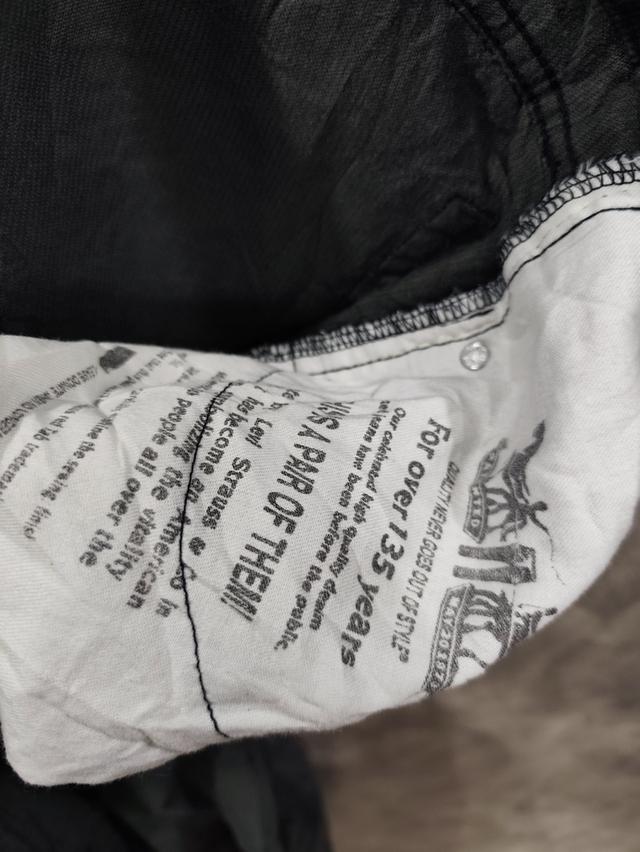 0906- LEVI'S  PANTS   Sz.36X32 13