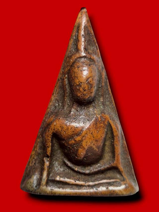 พระนางพญา เปิดให้บูชาจ้า