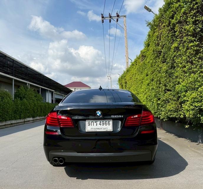 รหัสรถ AP4966 BMW 528i M Sport LCi ปี ปี15 จด16 สีดำ 6