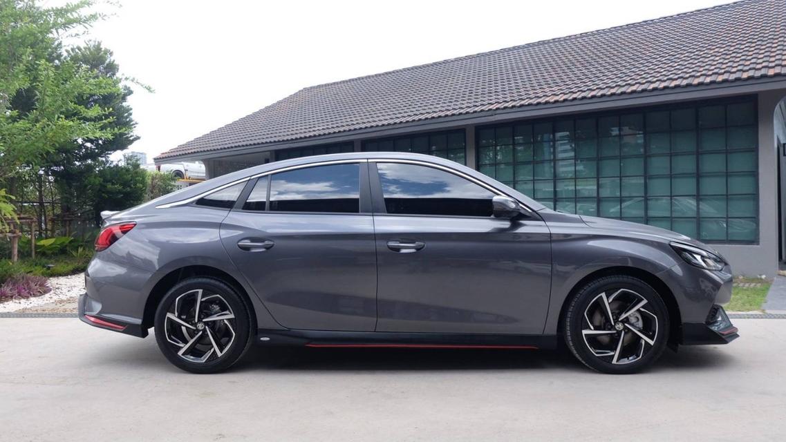 รหัสรถ KN413 MG5🔥ตัว TOP มี Sunroof ออฟชั่นจัดเต็ม มือเดียวป้ายแดง ไมล์น้อย 🎈
