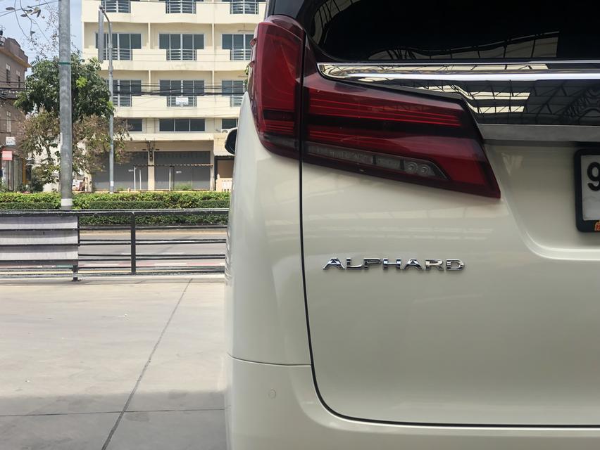 Toyota Alphard 2.5 Hybrid ปี 2019 17