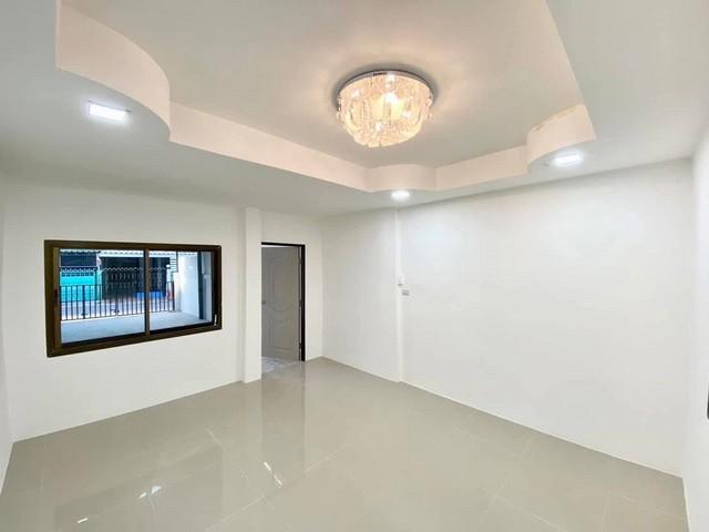 หมู่บ้านสวยริมสวน – สยามคันทรีคลับ พัทยา ใกล้ตลาดไร่วนาสิน 6