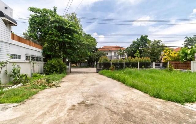 บ้านเดี่ยว2ชั้นครึ่ง ให้เช่า 122ตรว. ถ.วัชรพล-พหลโยธิน ใกล้รร.รัตนโกสินทร์สมโภช 2