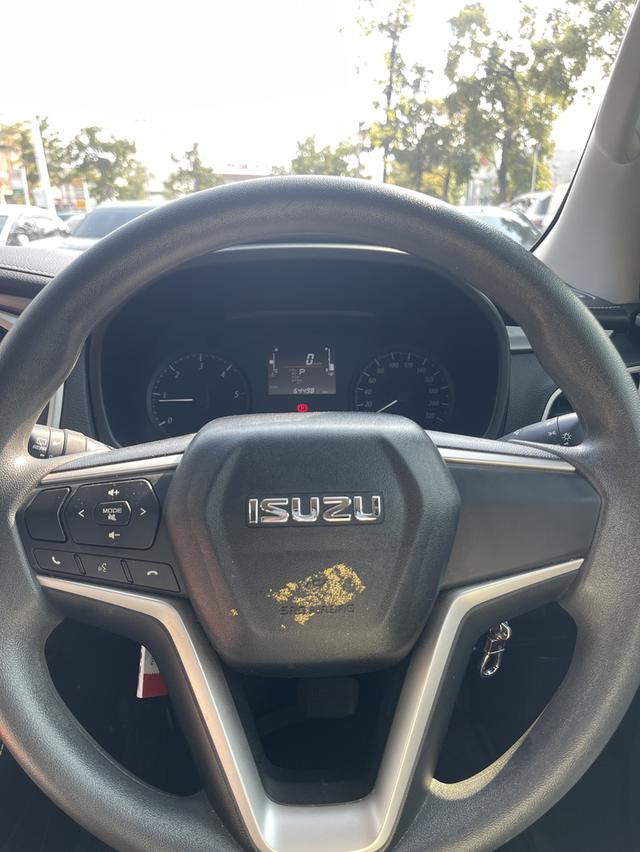 รถมือสอง อีซูซุมิวเอ็กซ์ 1.9 5