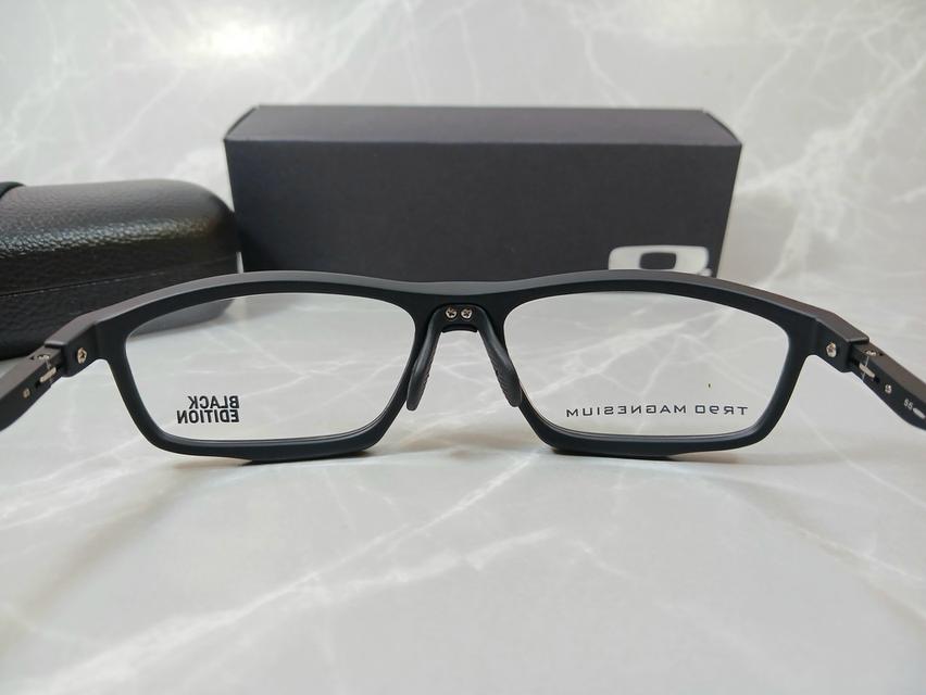 กรอบแว่นตา Oakley Black Edition  6