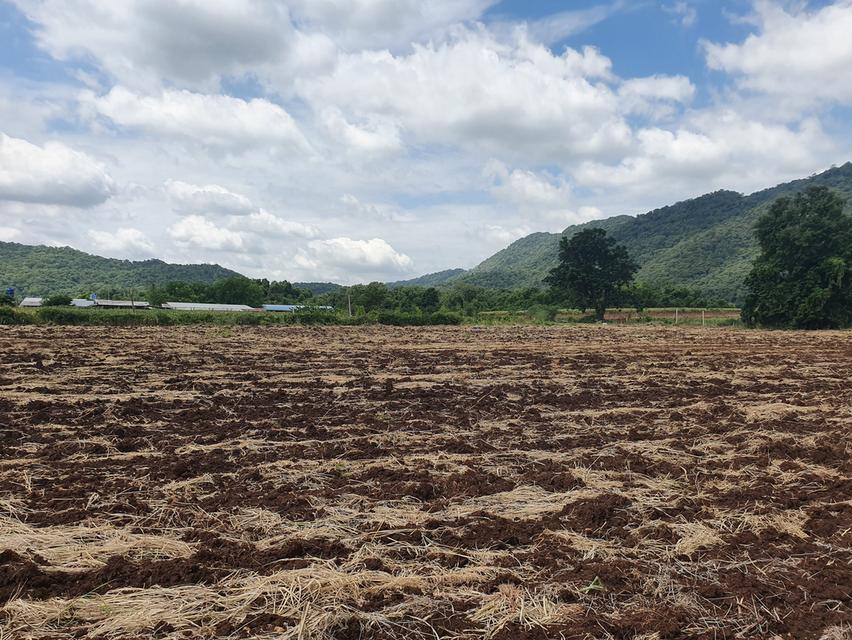 ที่ดินพร้อมโอน วิวภูเขา แหล่งชุมชน น้ำ ไฟ พร้อม 1