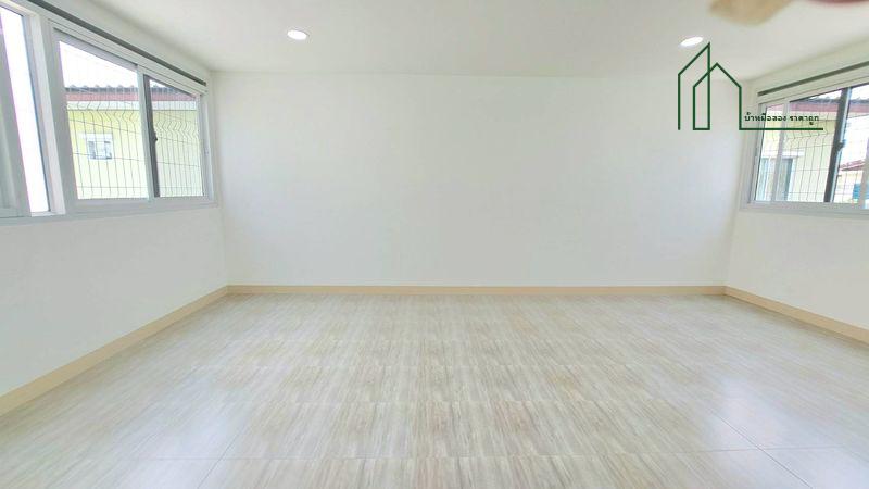 ทาวน์เฮาส์ 2 ชั้น หมู่บ้านบัวทองธานี บางบัวทอง ใกล้ตลาด สมบัติบุรี  17