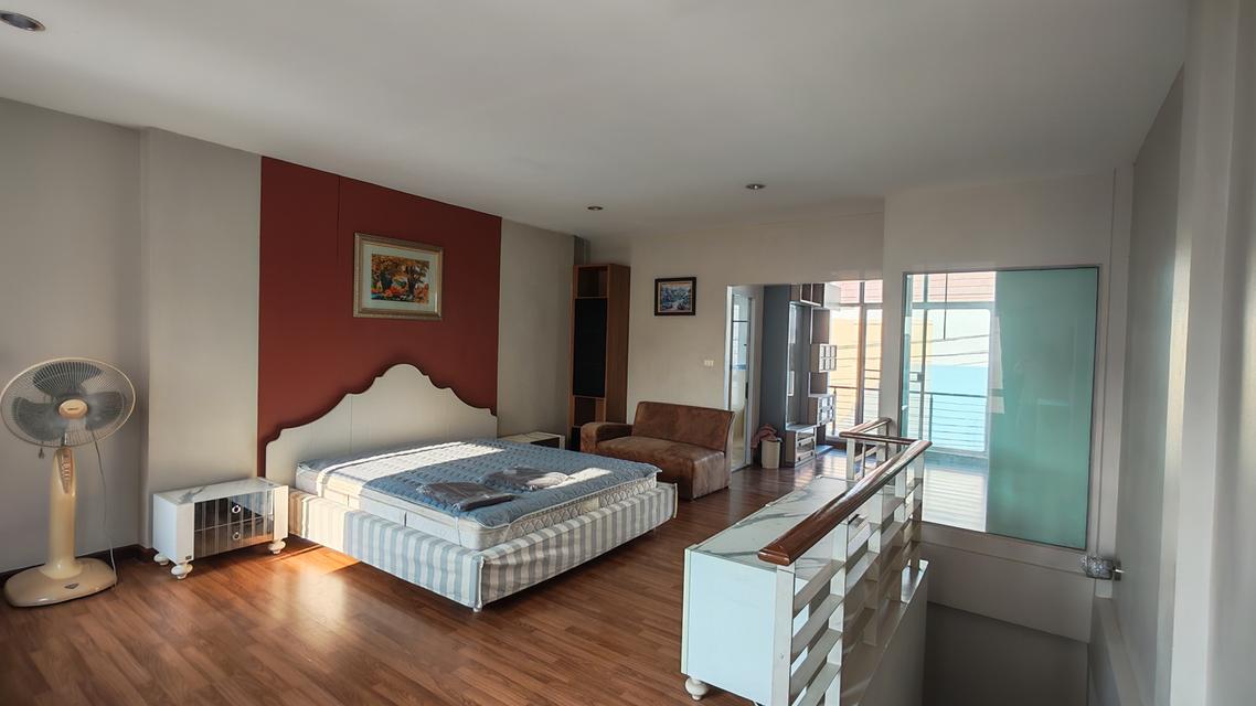 ทาวน์โฮมบ้านกลางเมืองศรีนครินทร์24 17