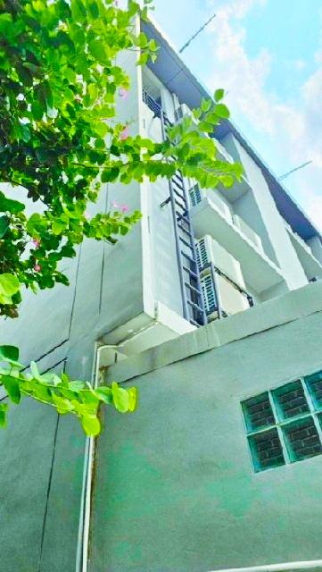 แฮปปี้ อเวนิว ดอนเมือง 800 ม. ถ.สรงประภา ลิฟท์พร้อม โฮมออฟิศ 4ชั้น 4นอน 6น้ำ หลังหัวมุมติดสวน 23ตร.วา. 360ตร.ม. 8 แอร์ ร 5