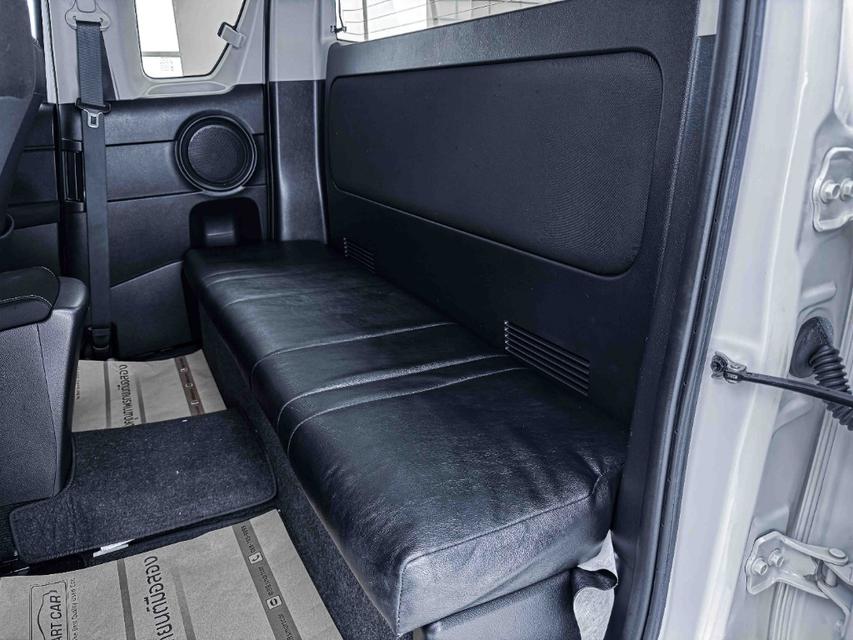 TOYOTA HILUX REVO 2.4 MID Z EDITION SMART CAB เกียร์ MT ปี 2020 สีขาว ดีเซลเลขไม์ 101,792 กมราคา 399,000 บาทโทร 0929699899 6B508 รูปที่ 16