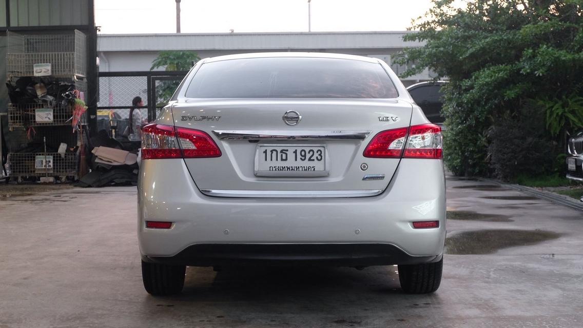 (แจ้งรหัสรถ KN1923) NISSAN SYLPHY, 1.8V NAVI ปี2013 ประกันป.1 รูปย่อยที่ 4
