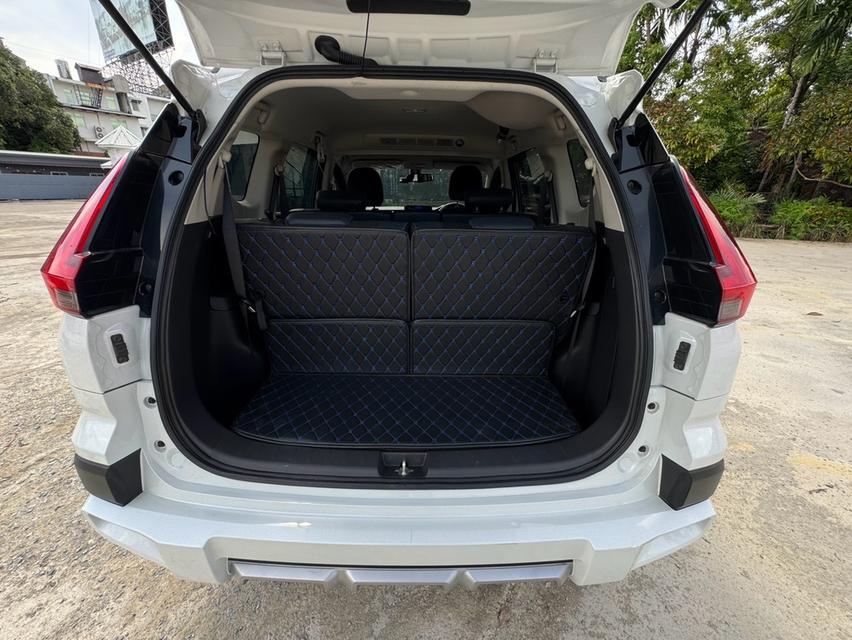 Mitsubishi Xpender 1.5 Cross AT สีขาว รูปที่ 17