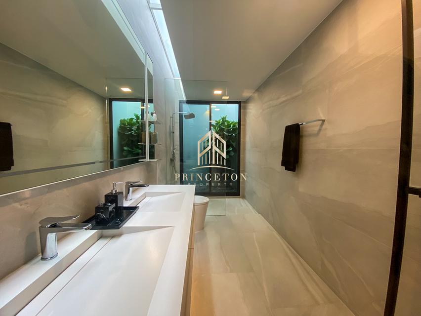 Luxury House For Sale or Rent VIVE Krungthep Kreetha Next To Wellington School 15