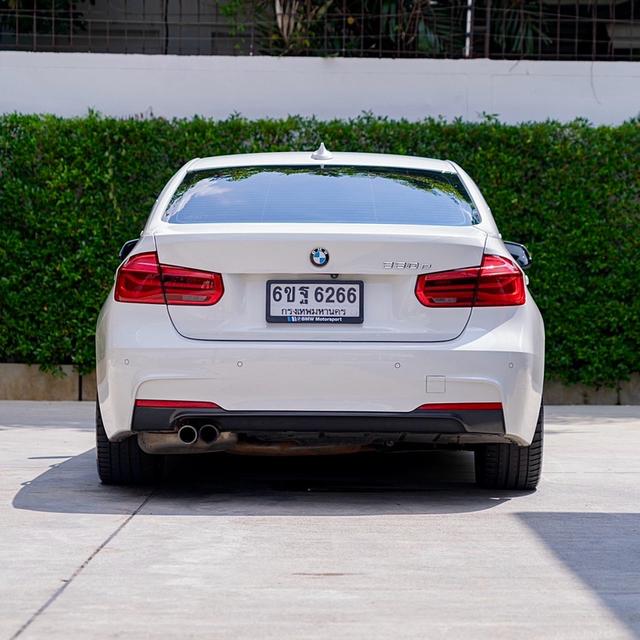 ✨ BMW 330e 2.0 M Sport (CKD) โฉม F30 จดปี 2017 Plug-in Hybrid ตัวท็อป M Sport รูปย่อยที่ 4
