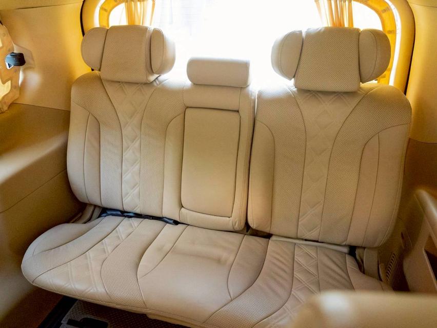 Hyundai H1 Grand Starex VIP ปี 2016 ประกันเครื่องเกียร์3ปี 30,000 km. 12