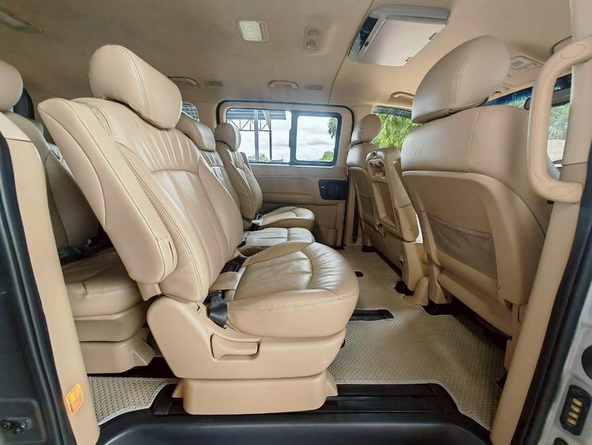2015 HYUNDAI H1 ELITE 2.5 9