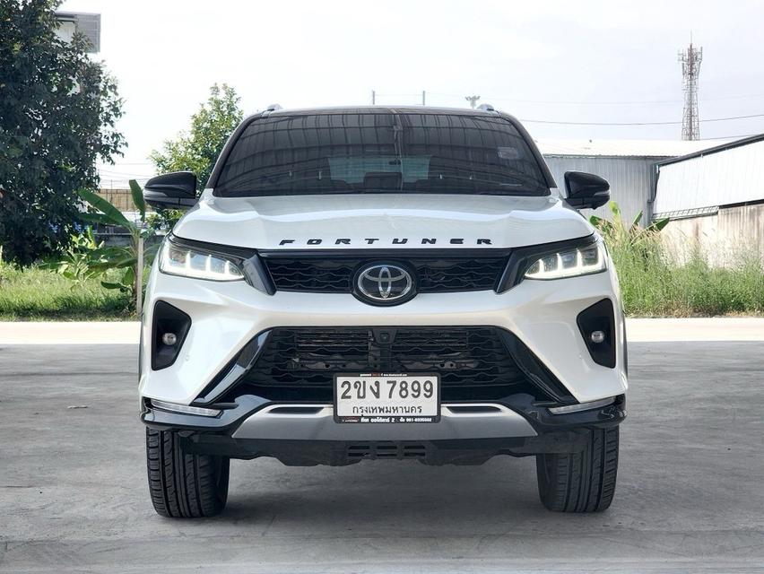  TOYOTA Fortuner 2.4 LEGENDER 4x4 6A/T ปี 2021  5