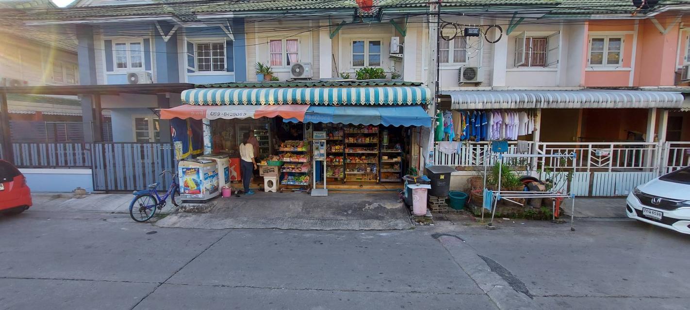 บ้านทาวน์เฮ้าส์2 ชั้น มีระเบียงเทอเรสด้านหลัง 1