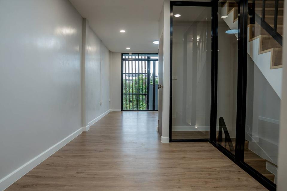 ขายบ้านทาวโฮมเอกมัย สุขุมวิท65 ปรีดีพนมยงค์15 Townhome 4ชั้น ใกล้ BTSเอกมัย ทองหล่อ พระโขนง 3 ห้องนอน 4ห้องน้ำ ทำใหม่พร้อมอยู่ ใกล้พระราม4 0879074045 7