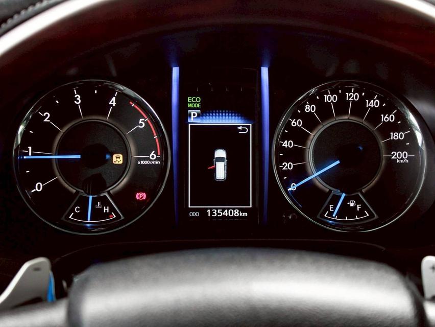 TOYOTA FORTUNER, 2.4 V 2WD ปี 2020 โฉม ปี15-ปัจจุบัน   18