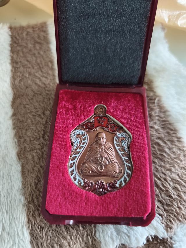 พระเครื่องหลวงปูมหาตุ่ม เตมิโย รูปที่ 2