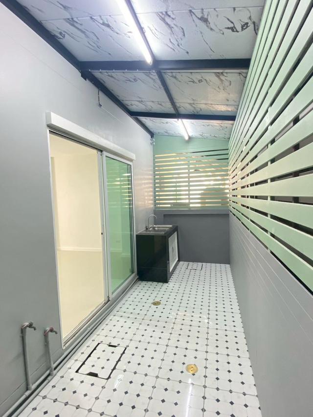 ขาย ทาวน์เฮาส์ 2 ชั้น สไตล์โมเดิร์น เนื้อที่ 19.8 ตารางวา หมู่บ้านเดอะทรัสต์ทาวน์ วงแหวน-ลำลูกกา ซ.15 ถนนบึงคำพร้อย ต.บึงคำพร้อย อ.ลำลูกกา ปทุมธานี 6