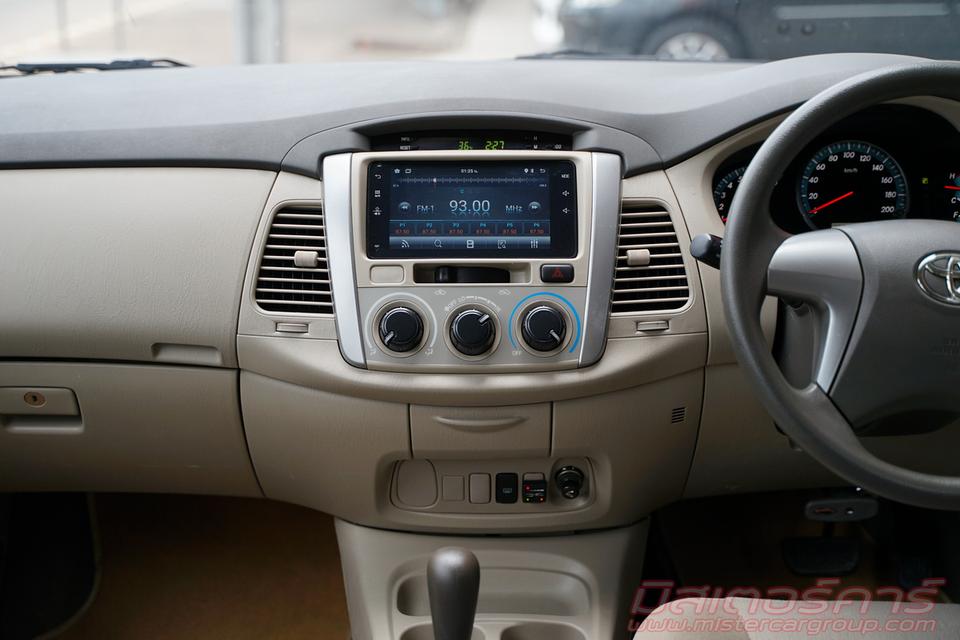 2012 TOYOTA INNOVA 2.0 G OPTION 12