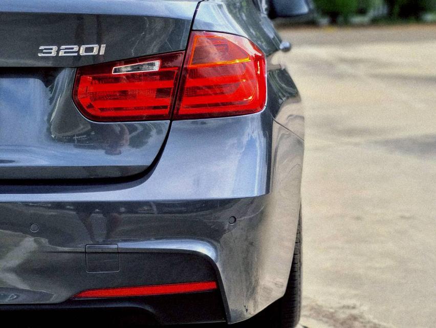 Bmw 320i Sport ( F30 ) ปี 2015 ไมล์ 132,xxx km. 17