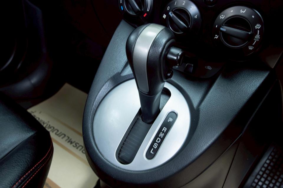 MAZDA 2 1.5 Spirit Sport 5DR 2012  16