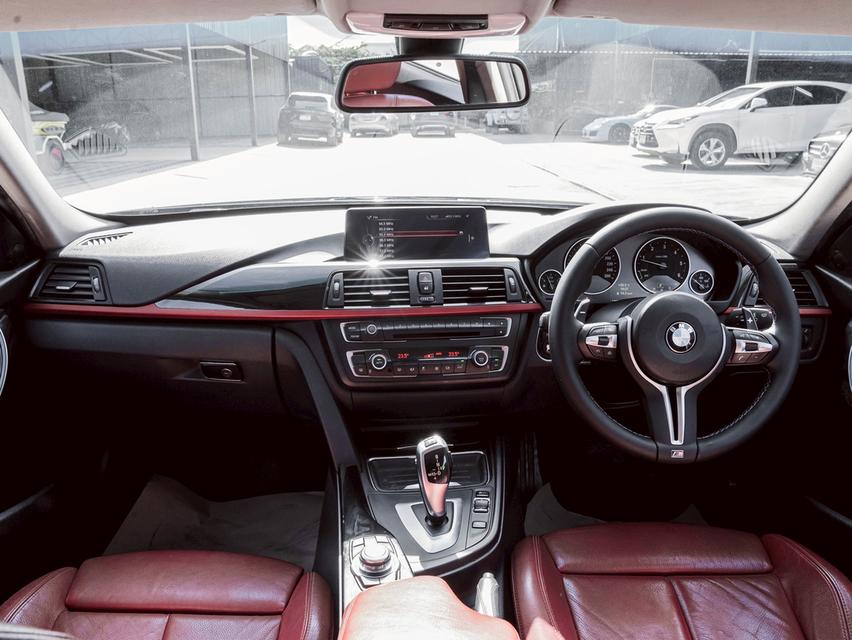 รหัสรถ 67GG3048 🔥 BMW 320d M Sport ปี 2014 (F30) 🔥 รูปที่ 5