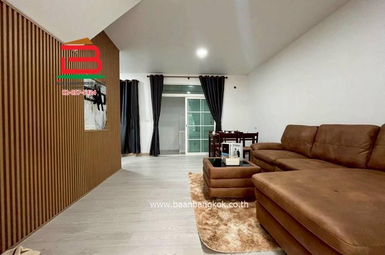 ทาวน์โฮม คิวดีสทริคสุขสวัสดิ์-วงแหวนพระราม 3 (ใกล้ตลาดครุใน) เนื้อที่ 18.4 ตรว. ตำบลบางจาก อำเภอพระประแดง จังหวัดสมุทรปราการ 6