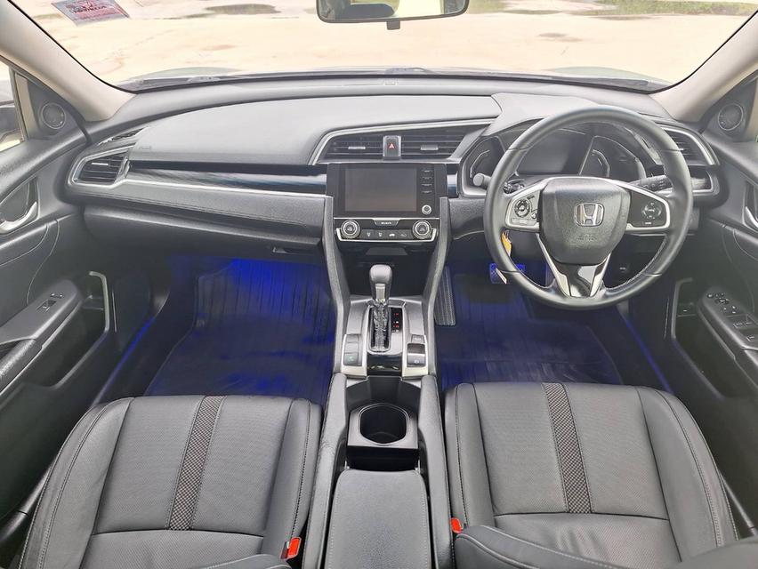 HONDA CIVIC 1.8EL 2019 17