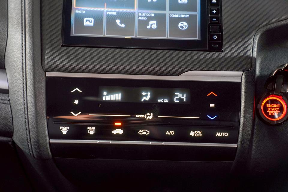 ขายรถยนต์มือสอง Honda Jazz 1.5RS รูปที่ 9